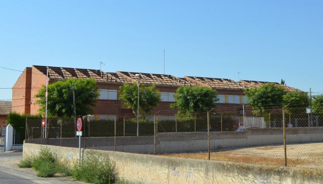 Comienzan las obras de renovación de la cubierta del colegio 'Vista Alegre' - 2, Foto 2