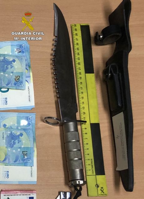 La Guardia Civil destapa el tráfico de drogas en una asociación cannábica de Torre Pacheco - 5, Foto 5