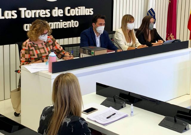 El alcalde López Manzanera exige al Gobierno regional que proceda al reparto del fondo extraordinario para paliar los efectos de la pandemia - 2, Foto 2