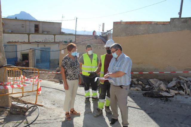 Comienzan las obras de mejora del firme y servicios de agua potable yalcantarillado de la calle Diego Abellán - 2, Foto 2