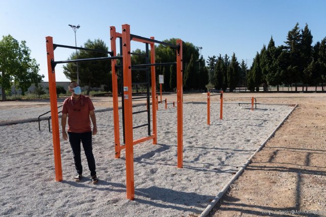 Pozo Estrecho estrena nuevo parque de ejercicios de calistenia - 1, Foto 1
