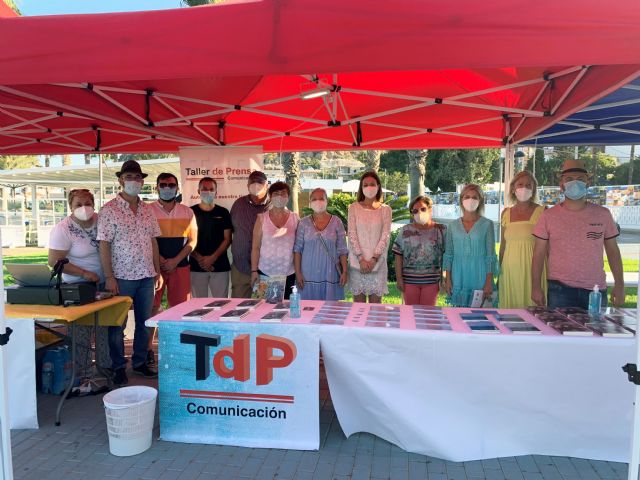 Dolores Ibarra presenta su libro Una jaula para gorriones en la II edición de la Feria del Libro de Autor - 1, Foto 1