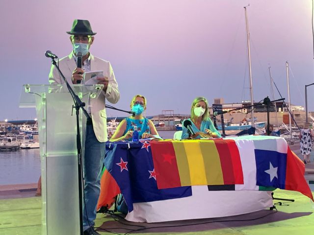 Dolores Ibarra presenta su libro Una jaula para gorriones en la II edición de la Feria del Libro de Autor - 5, Foto 5