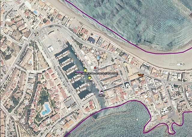 Servicios sanitarios de emergencia atienden y trasladan a un hombre que ha sufrido síndrome de inmersión en Cabo de Palos (Cartagena) - 1, Foto 1