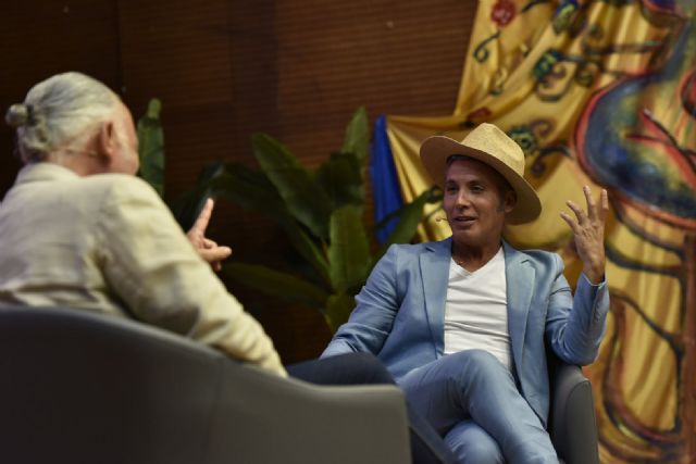 Pitingo dedica su 'Castillete de Oro' a quienes impulsaron y acompañaron su carrera - 4, Foto 4