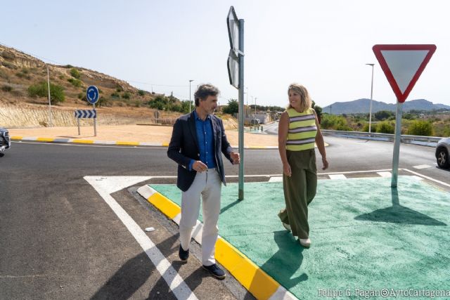 Cartagena elimina otro punto conflictivo de tráfico con una nueva rotonda en el cruce de Canteras y El Portús - 1, Foto 1