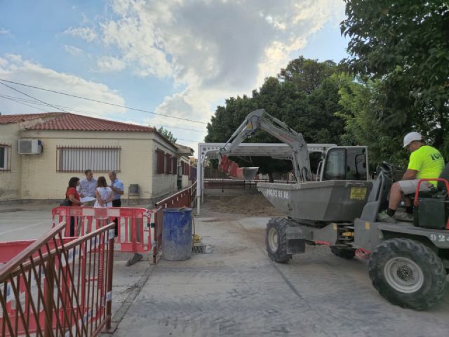 Las Juntas Municipales ejecutan obras en colegios con una inversión de más de 756.000&euro; que benefician a 3.000 alumnos - 2, Foto 2