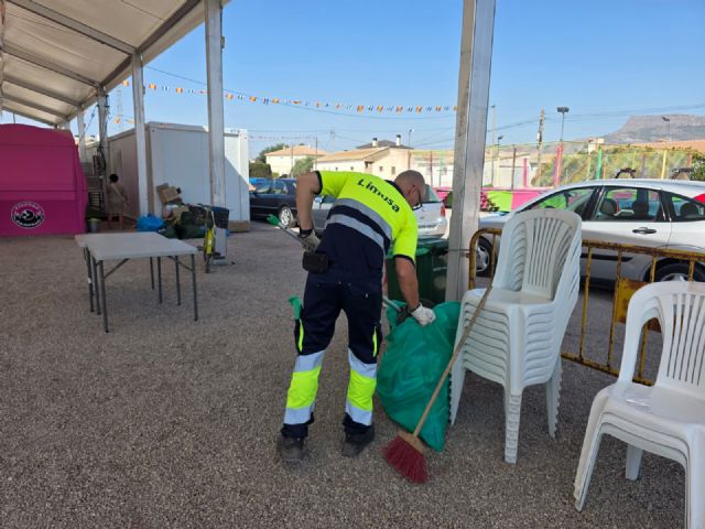 LIMUSA refuerza los servicios de limpieza en pedanías y espacios turísticos para atender el incremento de población en estos enclaves durante el verano - 4, Foto 4