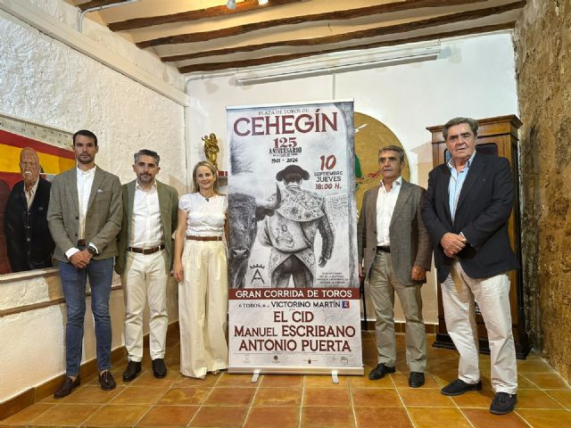 La ganader�a de Victorino Mart�n lidiar� por primera vez en la Plaza de Toros de Ceheg�n en la corrida conmemorativa de su 125 aniversario