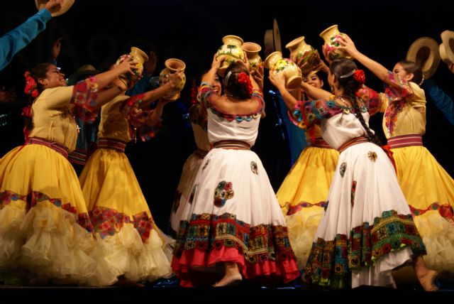 De lujo. El XIX Festival Internacional de Folclore Villa de Calasparra sorprende por su exquisitez y riqueza - 4, Foto 4