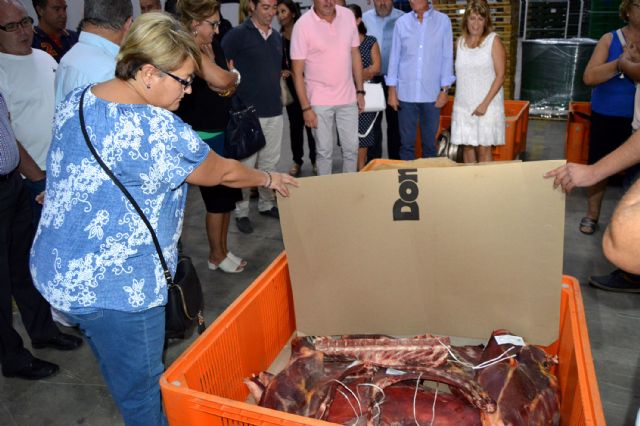 Las asociaciones benéficas reciben la carne de las sueltas de vaquillas de las Fiestas Patronales - 3, Foto 3