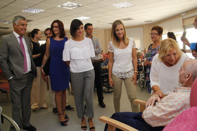 La alcaldesa apremia a la consejera sobre el concierto de plazas para la residencia - 3, Foto 3