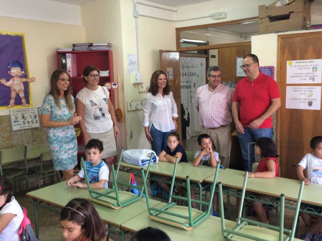 Cerca de 2.600 alumnos de Infantil y Primaria han comenzado hoy el curso 2017/18 - 2, Foto 2