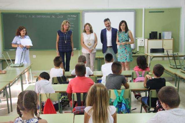 2.900 niños comienzan el curso en los nueve colegios de San Pedro del Pinatar - 1, Foto 1