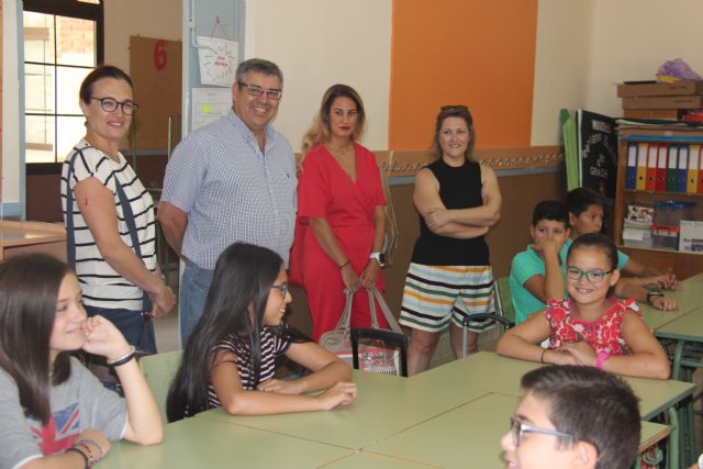 2.620 alumnos han iniciado hoy el curso 2019/20 en Educación Infantil y Primaria - 1, Foto 1