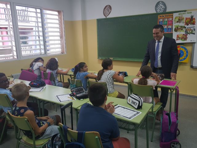 4.576 alumnos de Infantil, Primaria y Educación Especial comienzan hoy las clases en Alcantarilla - 3, Foto 3