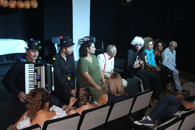 Finaliza el curso didáctica del teatro y la música aplicada a la enseñanza de UNIMAR - 1, Foto 1