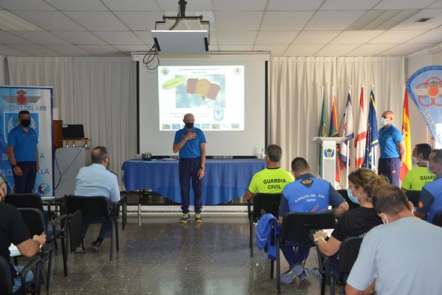 La Base Aérea de Alcantarilla, sede del 53° Campeonato Nacional Militar de Paracaidismo - 4, Foto 4