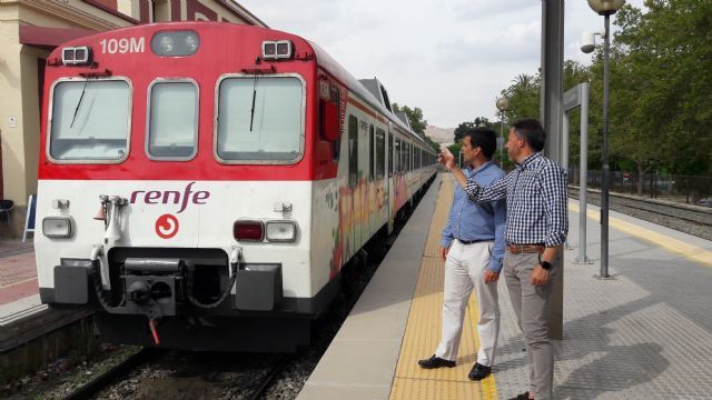 La línea de trenes que comunica Lorca con Murcia y Águilas podría permanecer abierta hasta mayo de 2022 sin afectar a las obras en las vías, Foto 2