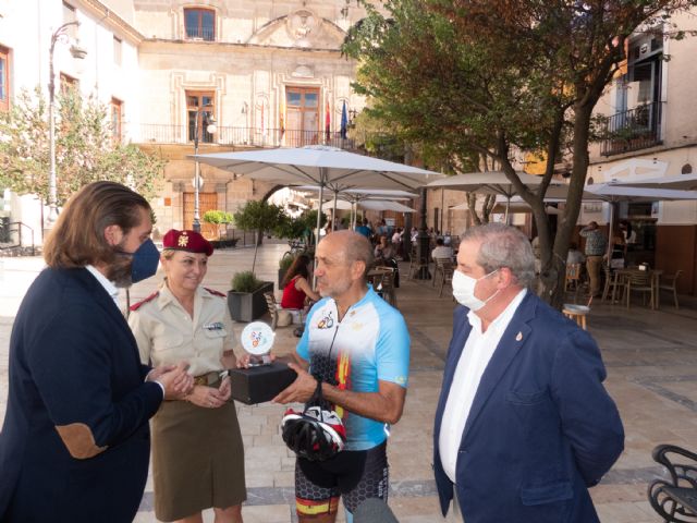 Caravaca recibe a los militares que recorren en bicicleta las 17 Ciudades Teresianas de España - 3, Foto 3