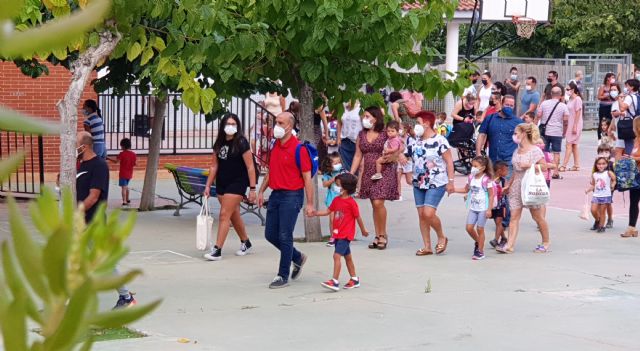 El curso escolar 2021-2022 arranca en Molina de Segura hoy lunes 6 de septiembre con un total de 8.435 alumnos y alumnas en el segundo ciclo de Educación Infantil y Primaria - 1, Foto 1