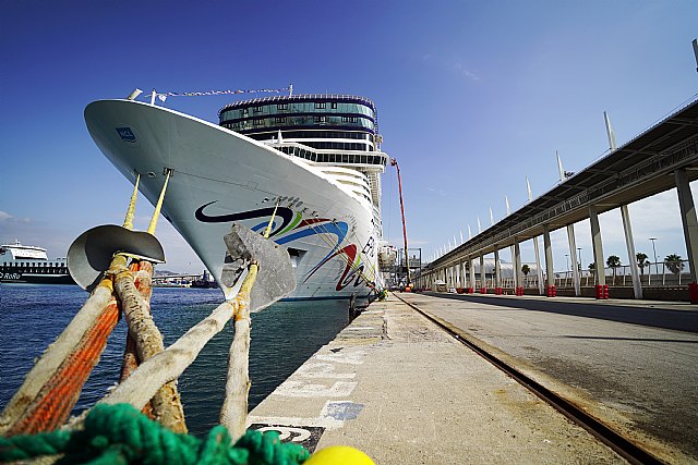 Bienvenido de nuevo: Norwegian Epic regresa al mar - 1, Foto 1