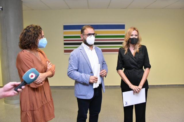 El alcalde de Lorca y la directora del SEF se reúnen para seguir luchando contra el desempleo y mejorando los datos de paro en el municipio - 3, Foto 3