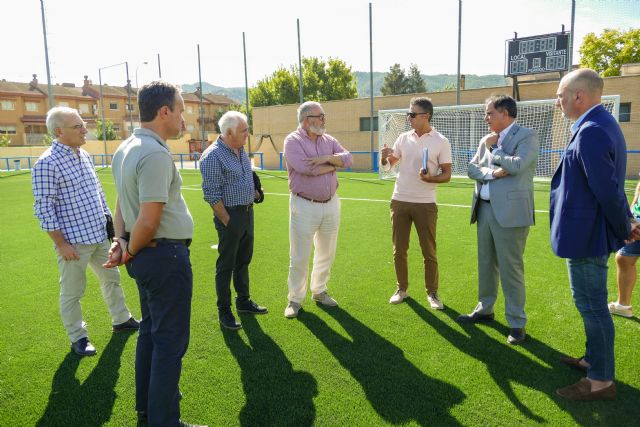 El campo de fútbol de El Palmar estrena nuevo césped artificial - 1, Foto 1