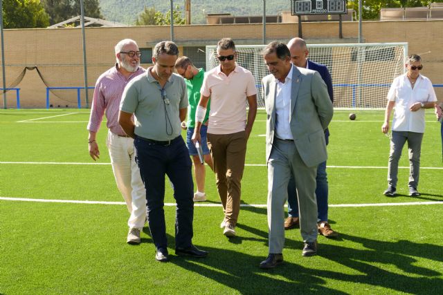 El campo de fútbol de El Palmar estrena nuevo césped artificial - 2, Foto 2