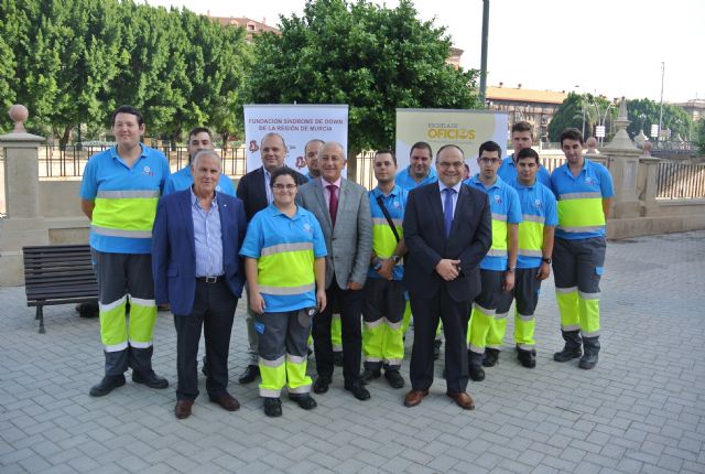 13 jóvenes con discapacidad intelectual realizarán prácticas en el Servicio de Limpieza Viaria - 2, Foto 2