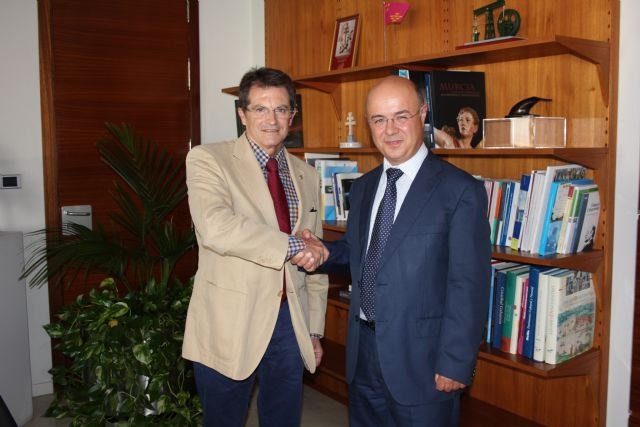 Hacienda firma con Lorca el primer convenio con ayuntamientos para acceder a los servicios de la administración electrónica - 1, Foto 1