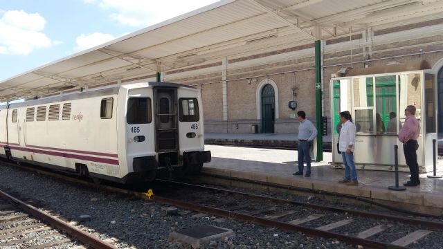 López (MC) llama a los cartageneros a acelerar las reivindicaciones para la llegada del AVE y el Corredor Mediterráneo - 2, Foto 2