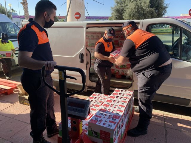 Una enfermera de Los Arcos dona 1,5 toneladas de leche al Banco Municipal de Alimentos a través del Gorrito Sani - 3, Foto 3