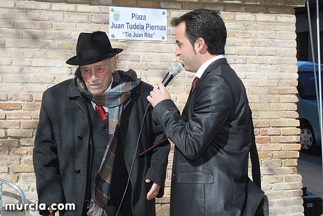 A la sombra del ala de su sombrero, Foto 3