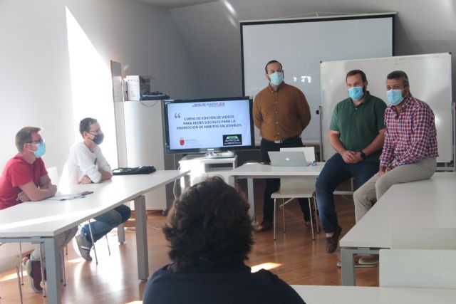 El Centro de Ocio acoge un curso de edición de vídeos en redes sociales para la promoción de hábitos saludables en jóvenes - 1, Foto 1