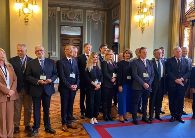 Alberto Castillo propone agilizar los mecanismos de participación de los parlamentos en decisiones de la Unión Europea - 4, Foto 4