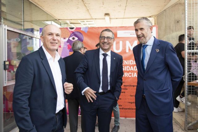 Más de 1.200 personas asisten a la inauguración de la segunda edición del proyecto ODSesiones de la UMU - 1, Foto 1