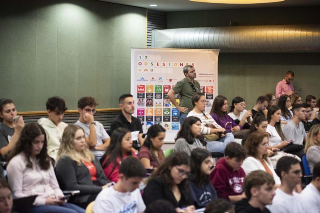 Más de 1.200 personas asisten a la inauguración de la segunda edición del proyecto ODSesiones de la UMU - 2, Foto 2
