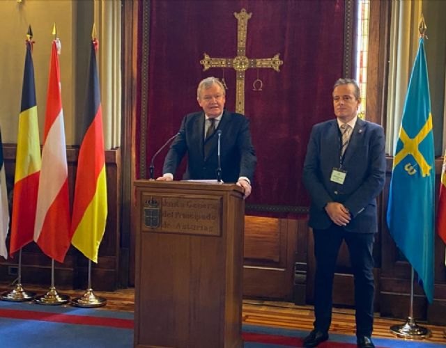 Alberto Castillo propone agilizar los mecanismos de participación de los parlamentos en decisiones de la Unión Europea - 2, Foto 2