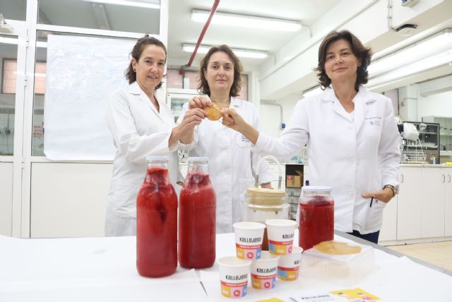 Investigadoras de la UPCT desarrollan una kombucha saludable fermentada sobre zumo de excedentes de fruta - 1, Foto 1