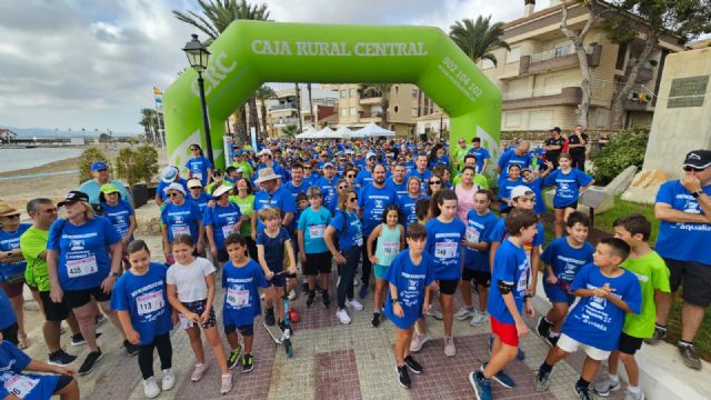 Solidaridad, deporte y diversión en una multitudinaria Marcha contra el Cáncer - 1, Foto 1