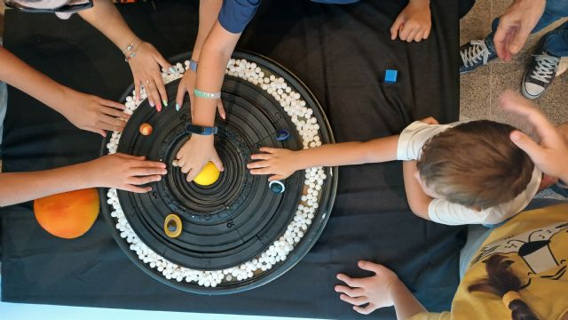 El equipo de Orthem acerca el universo a vecinos y visitantes en 'AstroRincón 2025' - 3, Foto 3