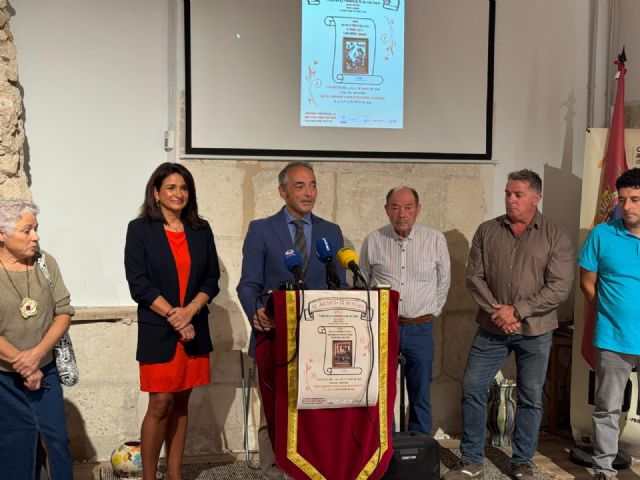 Lorca reivindica el arte de las jarapas con una exposición y demostraciones en vivo en la Casa del Artesano - 2, Foto 2