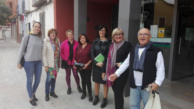 Vecinos de Bullas se interesan por la charla sobre la enfermedad del Alzheimer - 1, Foto 1