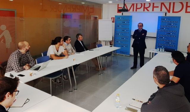 La Región lidera un grupo de trabajo nacional especializado en empresas innovadoras de base tecnológica - 1, Foto 1