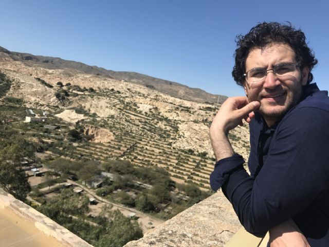 Divan de poetisas arabes contemporaneas analiza el papel de la mujer en la sociedad arabe - 1, Foto 1