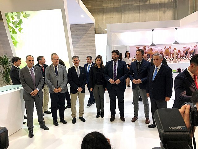 Cefusa cumple 50 años apostando por el bienestar animal y el medioambiente, Foto 1