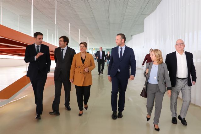 Noelia Arroyo inaugura en Cartagena un foro sobre industria organizado por La Verdad y COEC - 1, Foto 1