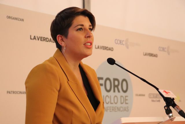 Noelia Arroyo inaugura en Cartagena un foro sobre industria organizado por La Verdad y COEC - 2, Foto 2