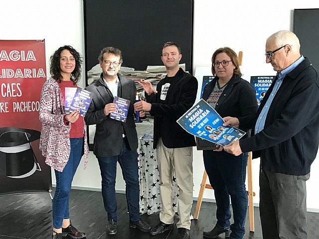 Con magia todo es posible – Un espectáculo familiar mágicamente único en el Centro de Artes Escénicas de Torre Pacheco - 1, Foto 1